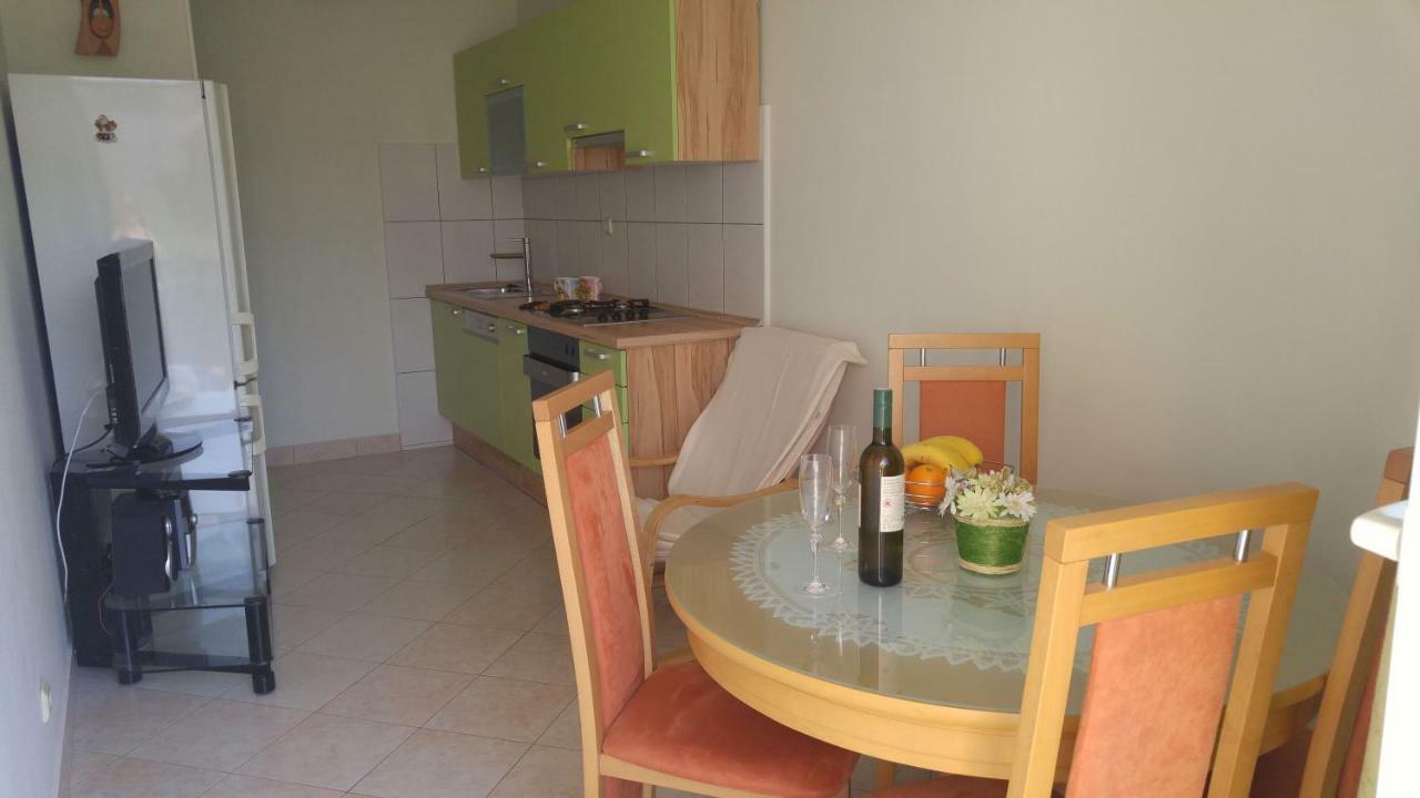 Two Bedroom Apartment Near Beach And Center Split Luaran gambar